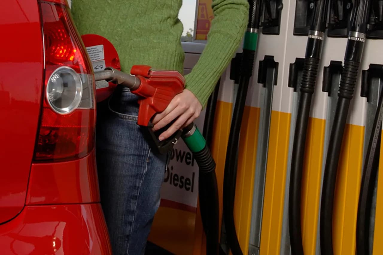 Welcher Kraftstoff ist E5? Wichtige Infos und Vergleiche für Autofahrer