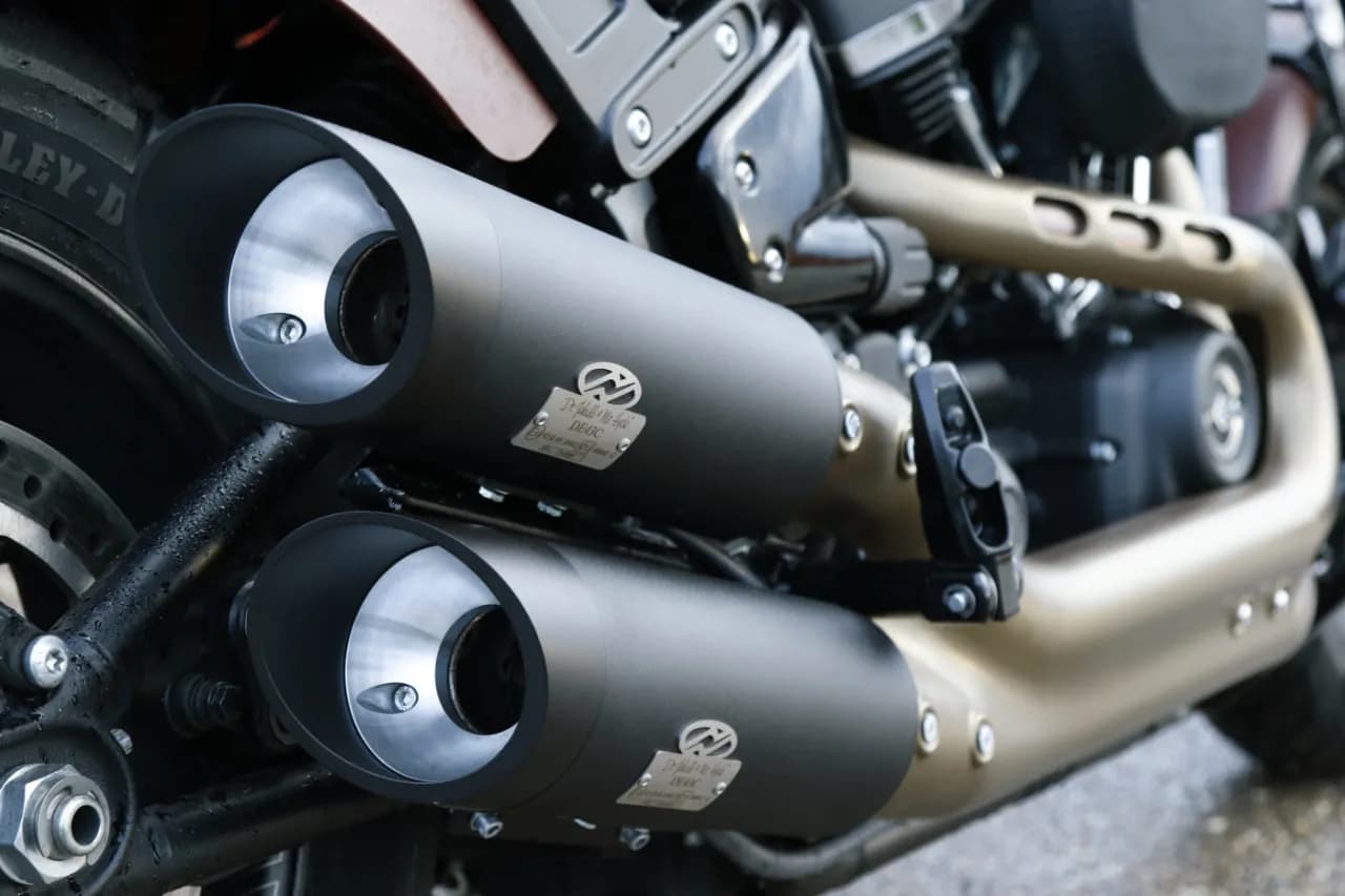 Die besten Auspuffanlagen für Indian Scout Bobber: Leistung steigern